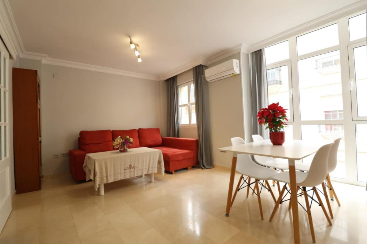 Piso En Pleno Centro De Huelva. Apartment Exterior photo